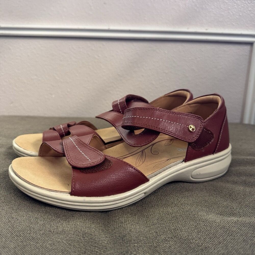Revere Sandals Womens 9M Cognac Leather Geneva Adjustable Strap Comfort Walking